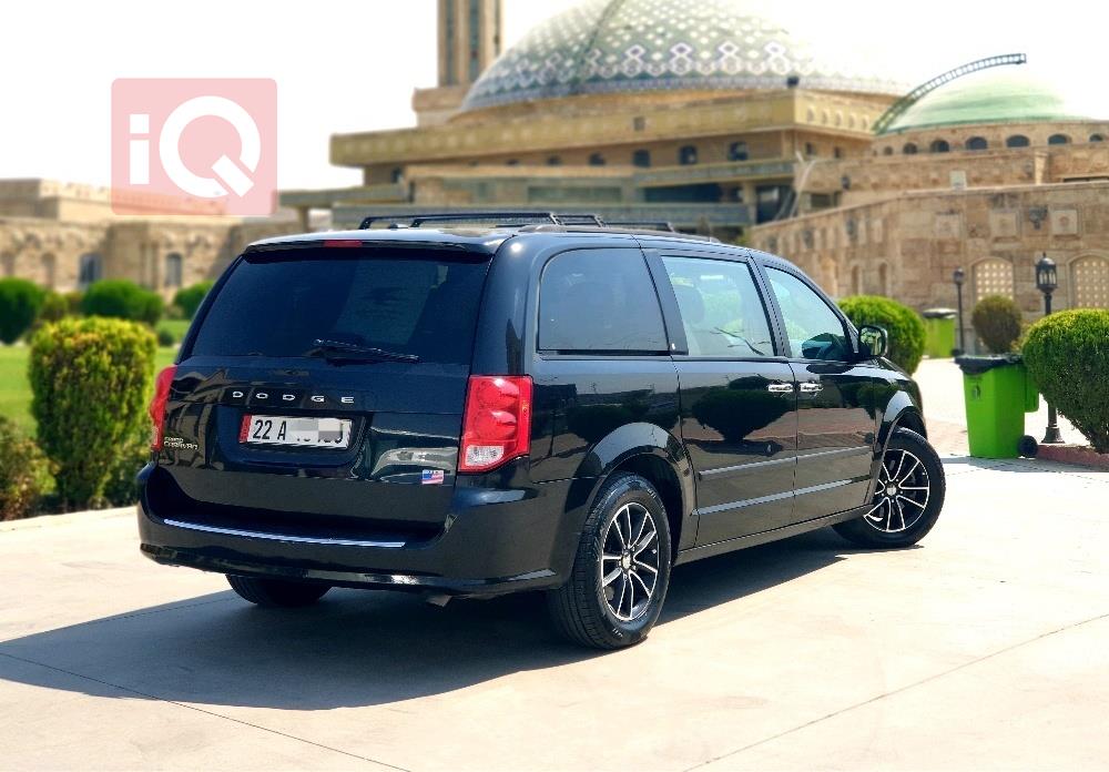 https://cdn.iqcars.ioe43b2fe1-8251-4225-ad5f-6db6d053d1b5_10.jpg